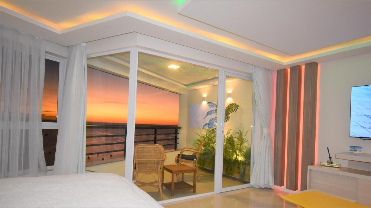 Seaflats Iate Plaza Hotel 4*