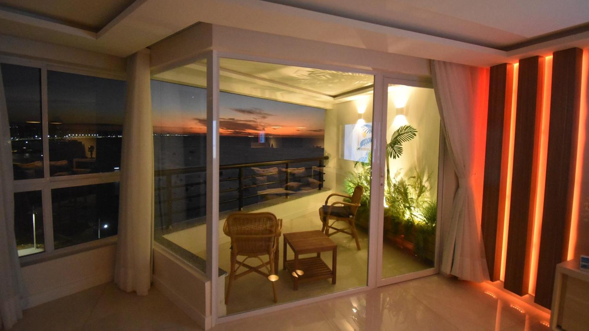 Hotel Seaflats Iate Plaza 4*