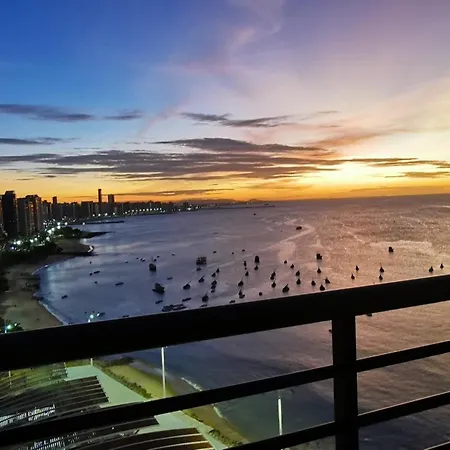 Hotel Seaflats Iate Plaza 4*